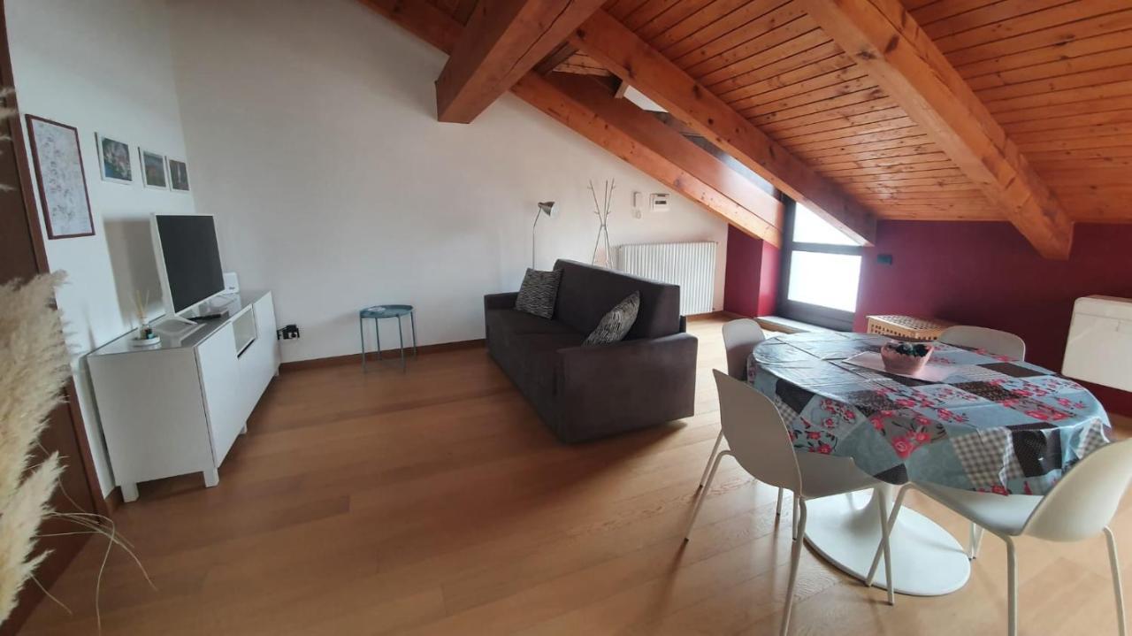 Appartamento Residenza Lavinia Monforte D'Alba Exterior photo
